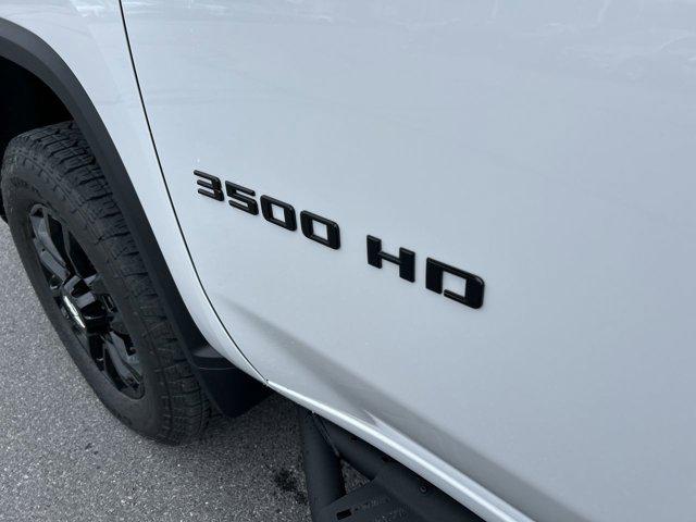 2026 Chevrolet Silverado 3500HD Crew Cab, Standard Bed, LT, 4WD