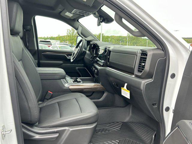 2026 Chevrolet Silverado 3500HD Crew Cab, Standard Bed, LT, 4WD