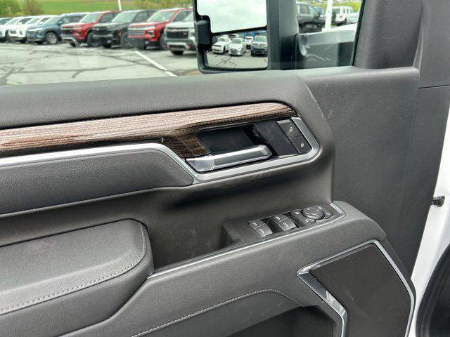 2026 Chevrolet Silverado 3500HD Crew Cab, Standard Bed, LT, 4WD
