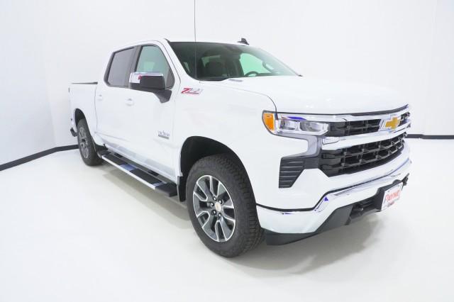 2026 Chevrolet Silverado 1500 4WD Crew Cab Standard Bed LT