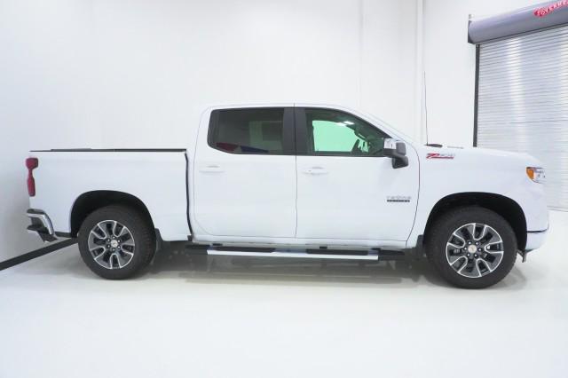 2026 Chevrolet Silverado 1500 4WD Crew Cab Standard Bed LT