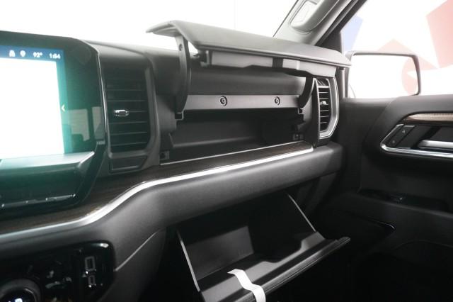 2026 Chevrolet Silverado 1500 4WD Crew Cab Standard Bed LT