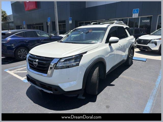 2024 Nissan Pathfinder SL FWD for sale in Doral, FL
