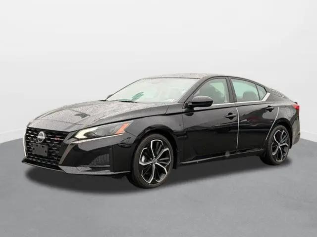 2024 Nissan Altima SR FWD for sale in Mount Hope, WV
