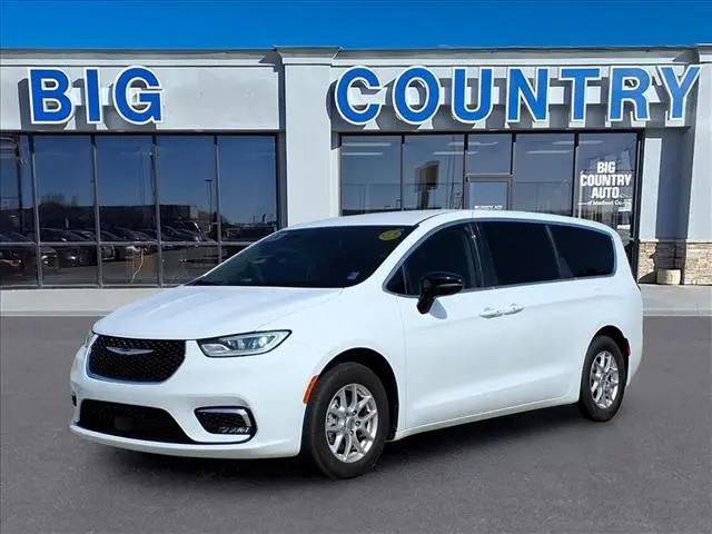 2024 Chrysler Pacifica Touring L for sale in Columbus, NE