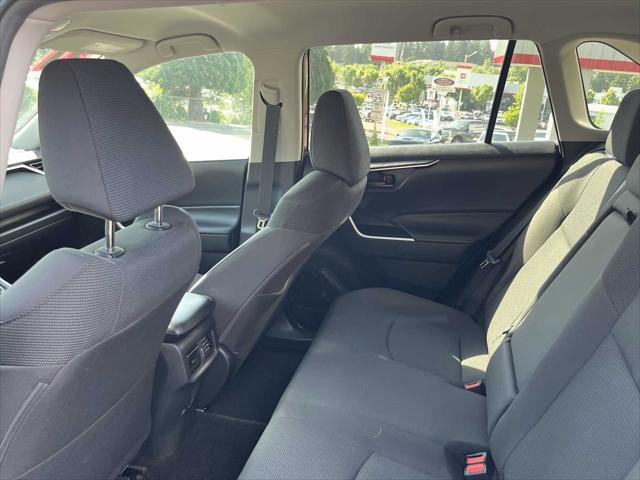 2021 Toyota RAV4 Hybrid Hybrid LE