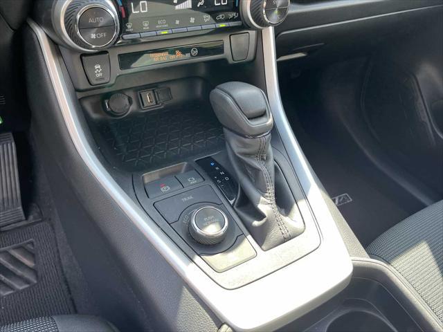 2021 Toyota RAV4 Hybrid Hybrid LE