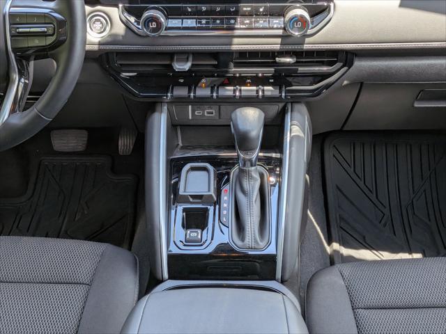 2024 Chevrolet Colorado 2WD LT