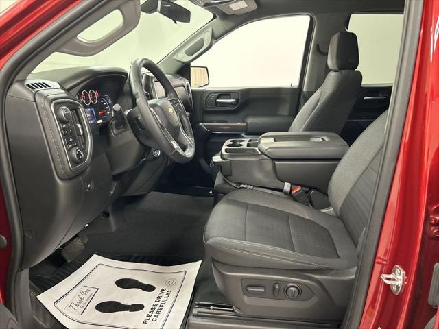 2022 Chevrolet Silverado 1500 4WD Crew Cab Short Bed LT