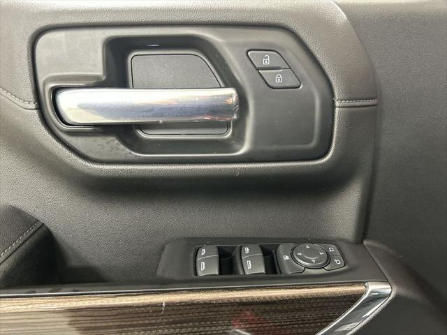 2022 Chevrolet Silverado 1500 4WD Crew Cab Short Bed LT