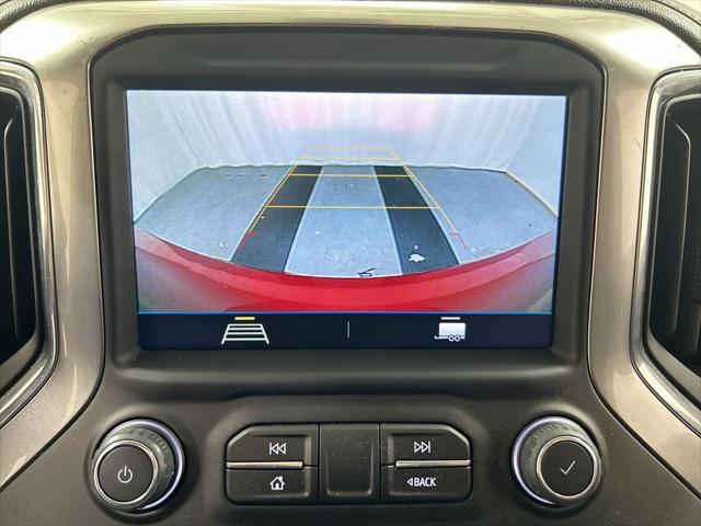 2022 Chevrolet Silverado 1500 4WD Crew Cab Short Bed LT
