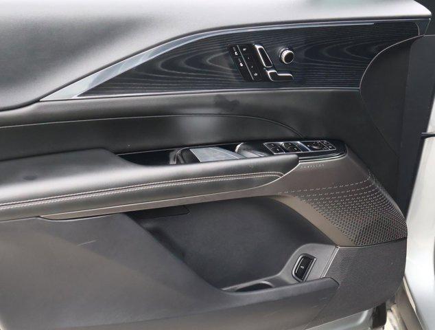 2024 Cadillac iQ Sport w/1SF