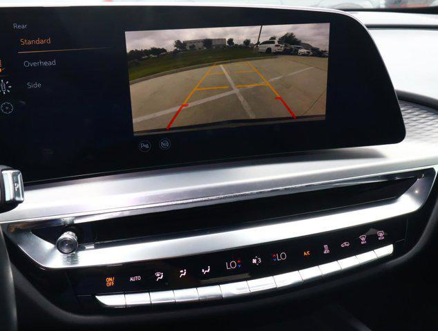 2024 Cadillac iQ Sport w/1SF