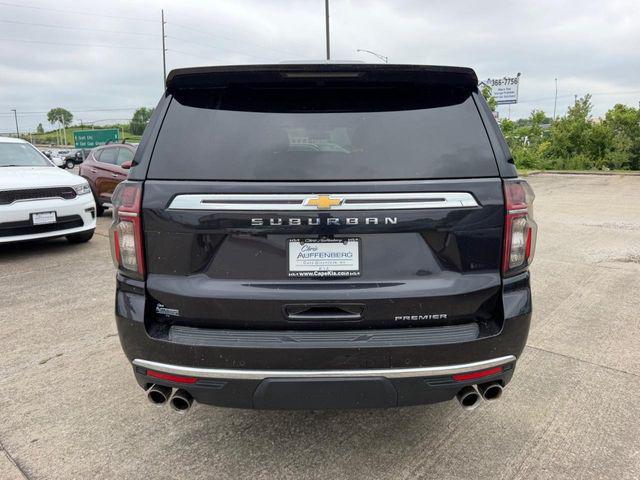 2022 Chevrolet Suburban 4WD Premier