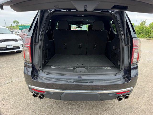 2022 Chevrolet Suburban 4WD Premier