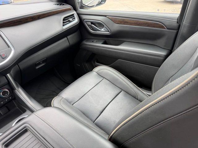 2022 Chevrolet Suburban 4WD Premier