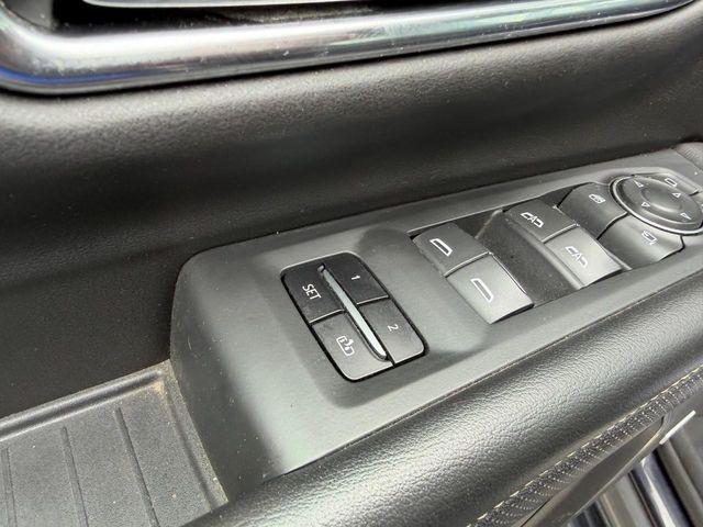 2022 Chevrolet Suburban 4WD Premier