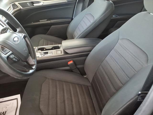 2019 Ford Fusion Hybrid SE