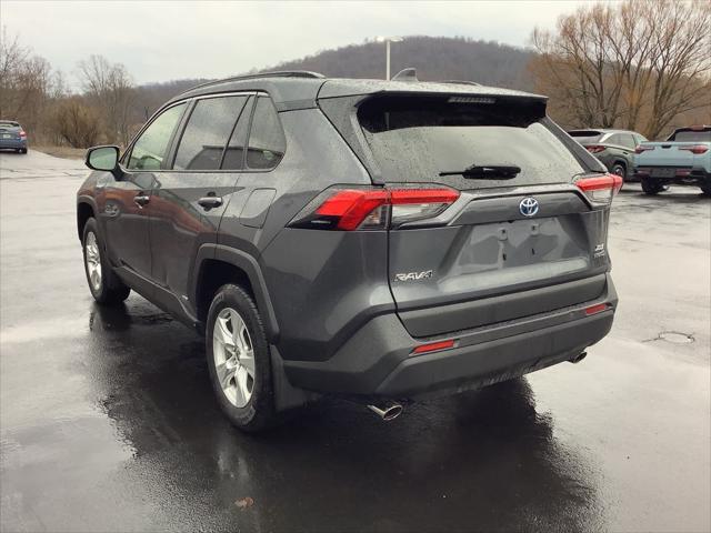 2021 Toyota RAV4 Hybrid XLE