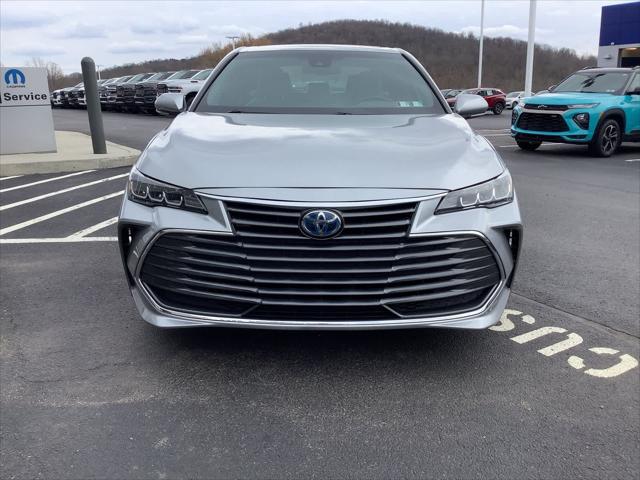 2022 Toyota Avalon XLE Hybrid