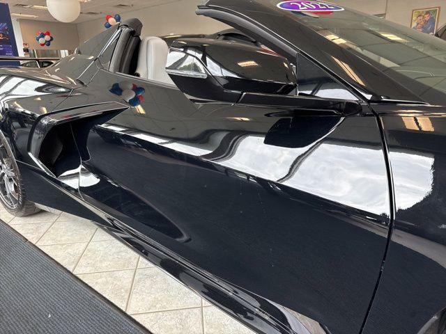2022 Chevrolet Corvette Stingray RWD Convertible 2LT