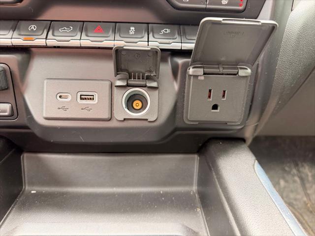 2020 Chevrolet Silverado 1500 4WD Crew Cab Short Bed RST