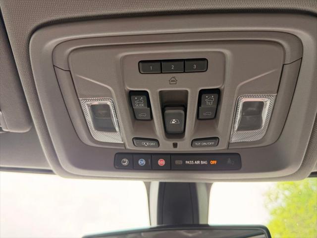 2020 Chevrolet Silverado 1500 4WD Crew Cab Short Bed RST