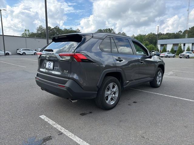 2025 Toyota RAV4 Hybrid XLE