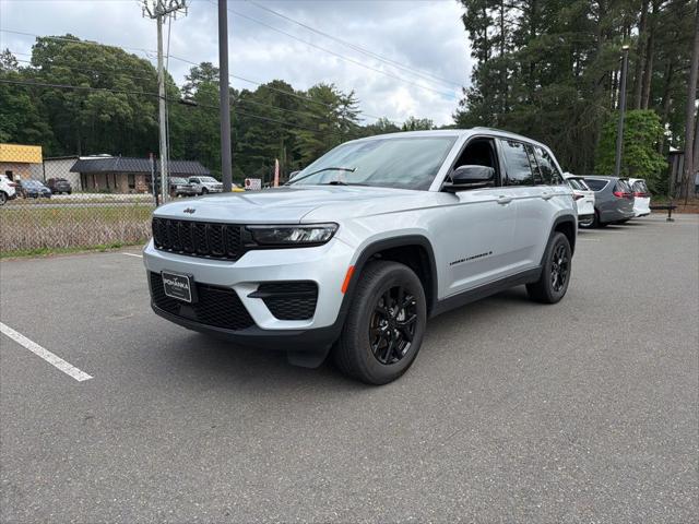 2025 Jeep Grand Cherokee Altitude 4x4