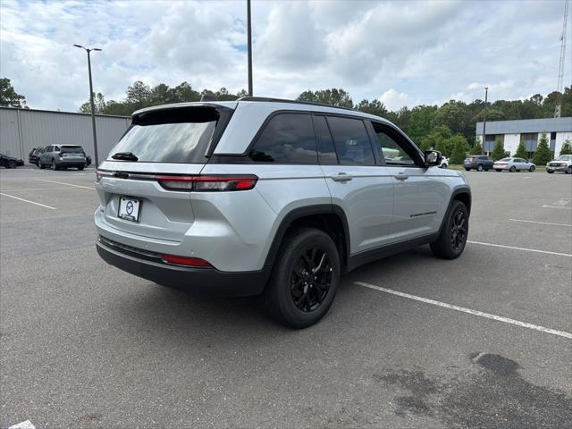 2025 Jeep Grand Cherokee Altitude 4x4
