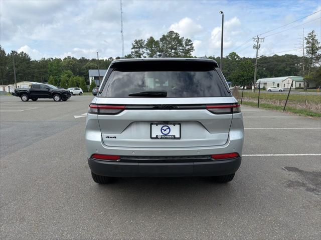2025 Jeep Grand Cherokee Altitude 4x4