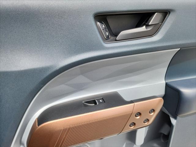 2023 Ford Maverick Lariat