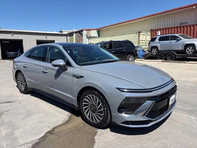 2024 Hyundai Sonata Hybrid Limited for sale in Columbia, MO