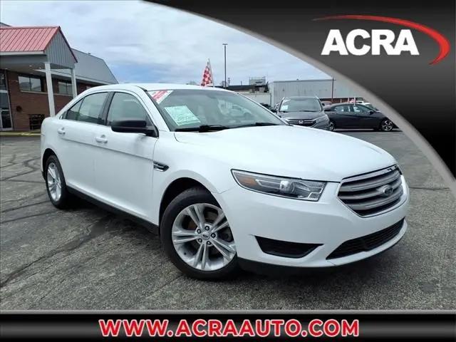 2017 Ford Taurus SE for sale in Columbus, IN