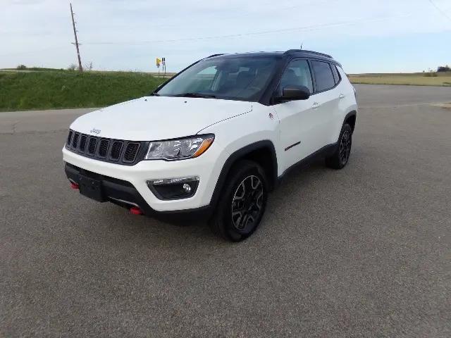 2019 Jeep Compass Trailhawk 4x4 for sale in Holy Cross, IA