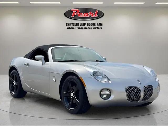 2007 Pontiac Solstice Base for sale in Peotone, IL