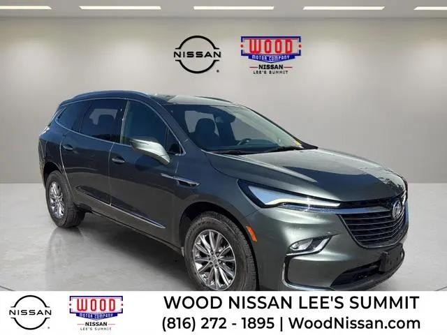 2023 Buick Enclave Essence FWD for sale in Lee's Summit, MO