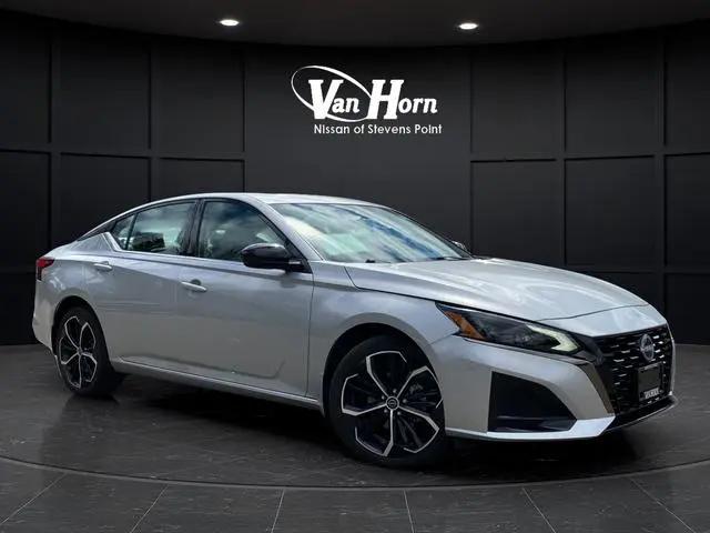 2025 Nissan Altima SR AWD for sale in Stevens Point, WI