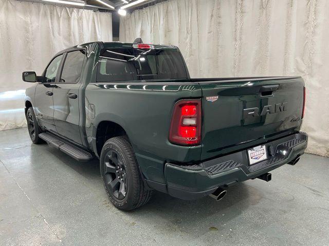 2026 Ram 1500 Express Crew Cab 4x4 5'7" Box