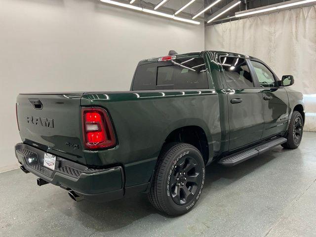 2026 Ram 1500 Express Crew Cab 4x4 5'7" Box