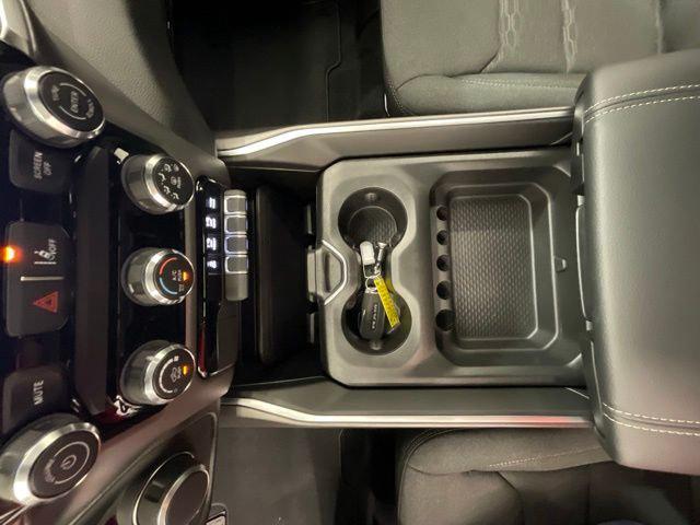 2026 Ram 1500 Express Crew Cab 4x4 5'7" Box