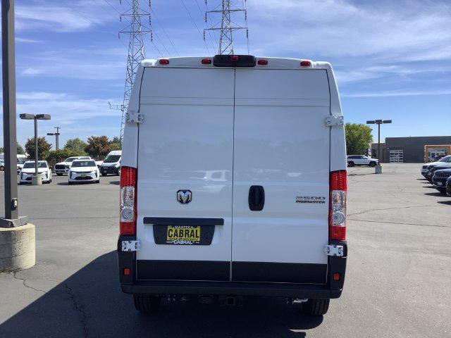 2026 Ram ProMaster Cargo Van SLT High Roof 159 WB