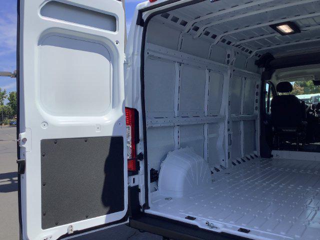 2026 Ram ProMaster Cargo Van SLT High Roof 159 WB