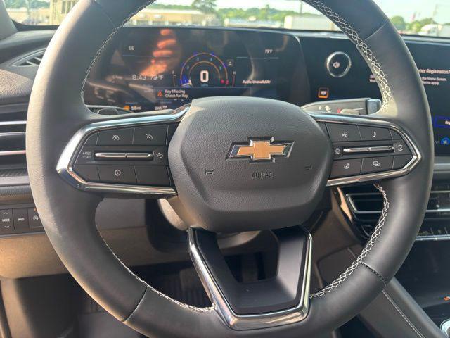 2026 Chevrolet Traverse AWD LT