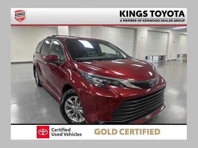 2025 Toyota Sienna XLE for sale near Cincinnati, OH