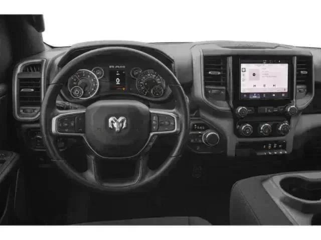 2026 RAM 1500 RAM 1500 EXPRESS CREW CAB 4X4 57 BOX