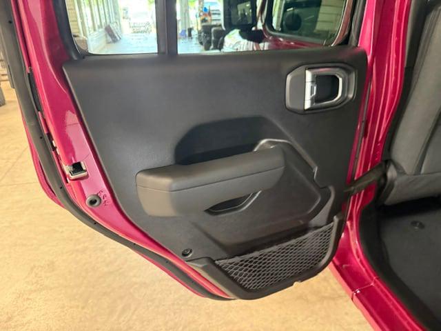 2026 Jeep Wrangler 4-Door Sport RHD 4x4