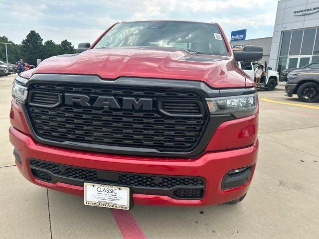 2026 RAM 1500 RAM 1500 EXPRESS CREW CAB 4X4 57 BOX 2026 RAM 1500 RAM 1500 EXPRESS CREW CAB 4X4 57 BOX