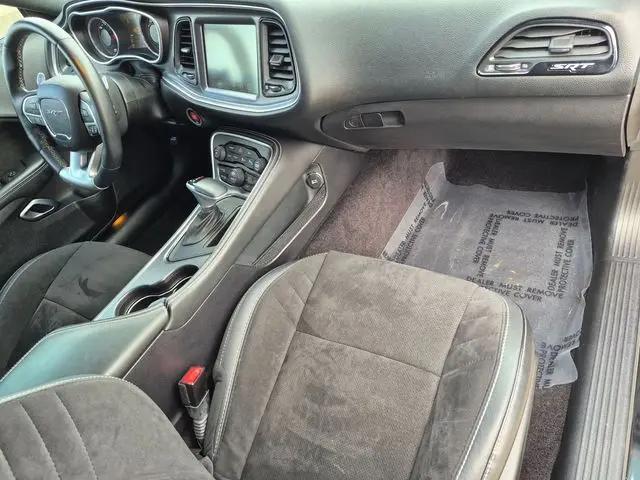 2016 Dodge Challenger SRT 392