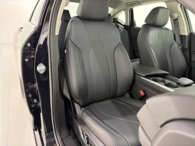 2025 Acura TLX Technology Package
